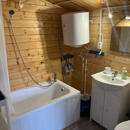 Swojskie Chatki - Marynarska Nyaraló Smołdziński Las