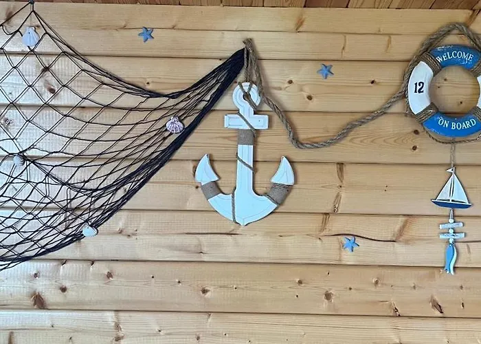 Vakantiehuis Swojskie Chatki - Marynarska *